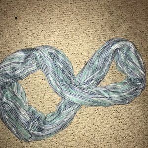 Dana Buchman blue striped infinity scarf